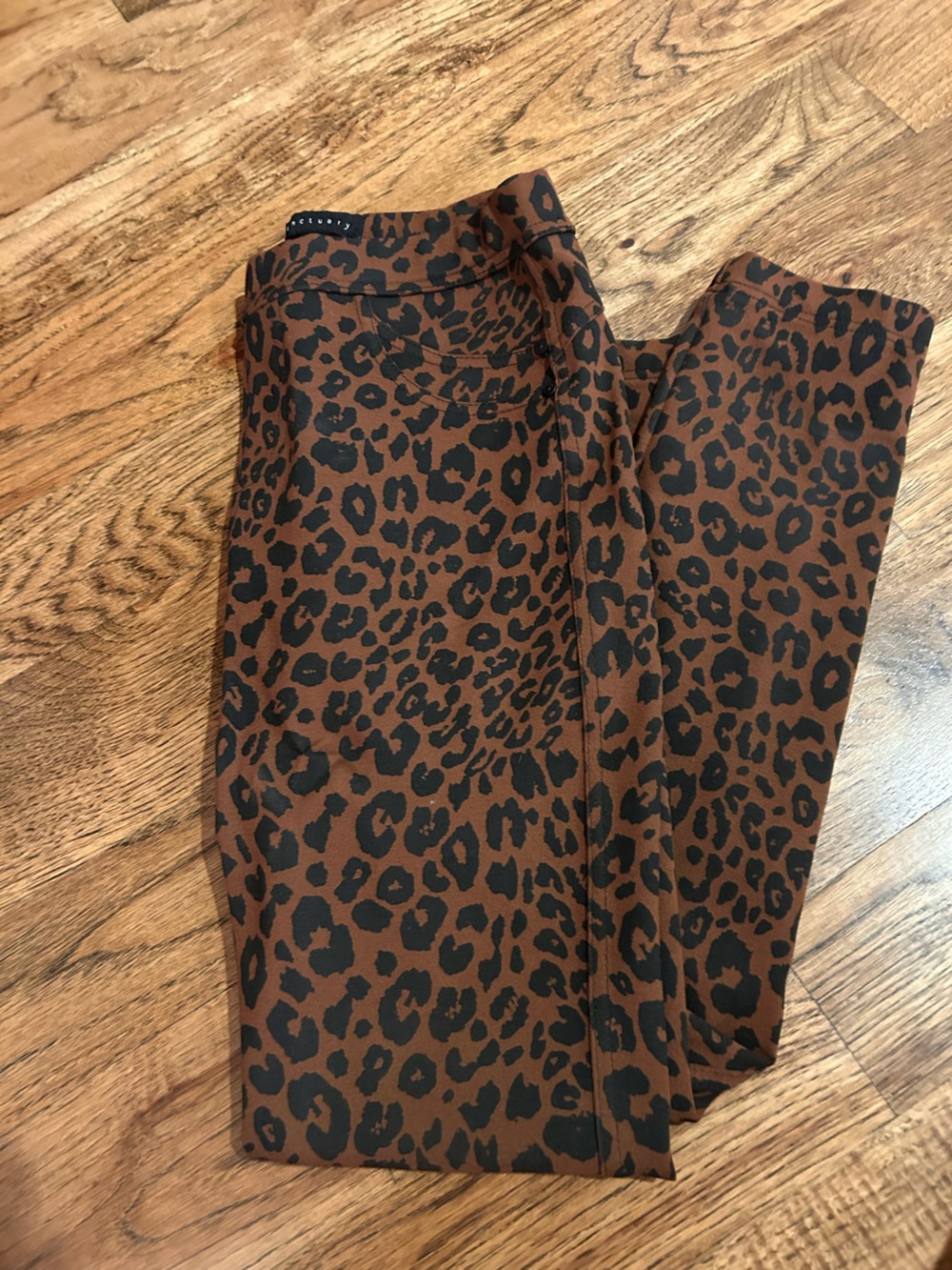 Sanctuary Brown and Black Leopard Print Leggings